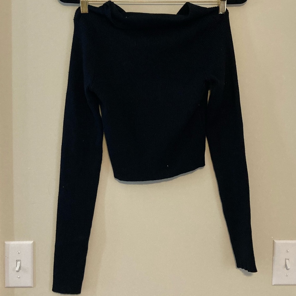 ❤️ 3 for $10 - NWOT Cropped Zip Up Sweater